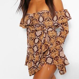 Boohoo Snake Print Off Shoulder Tie Tea Dress  Size 4